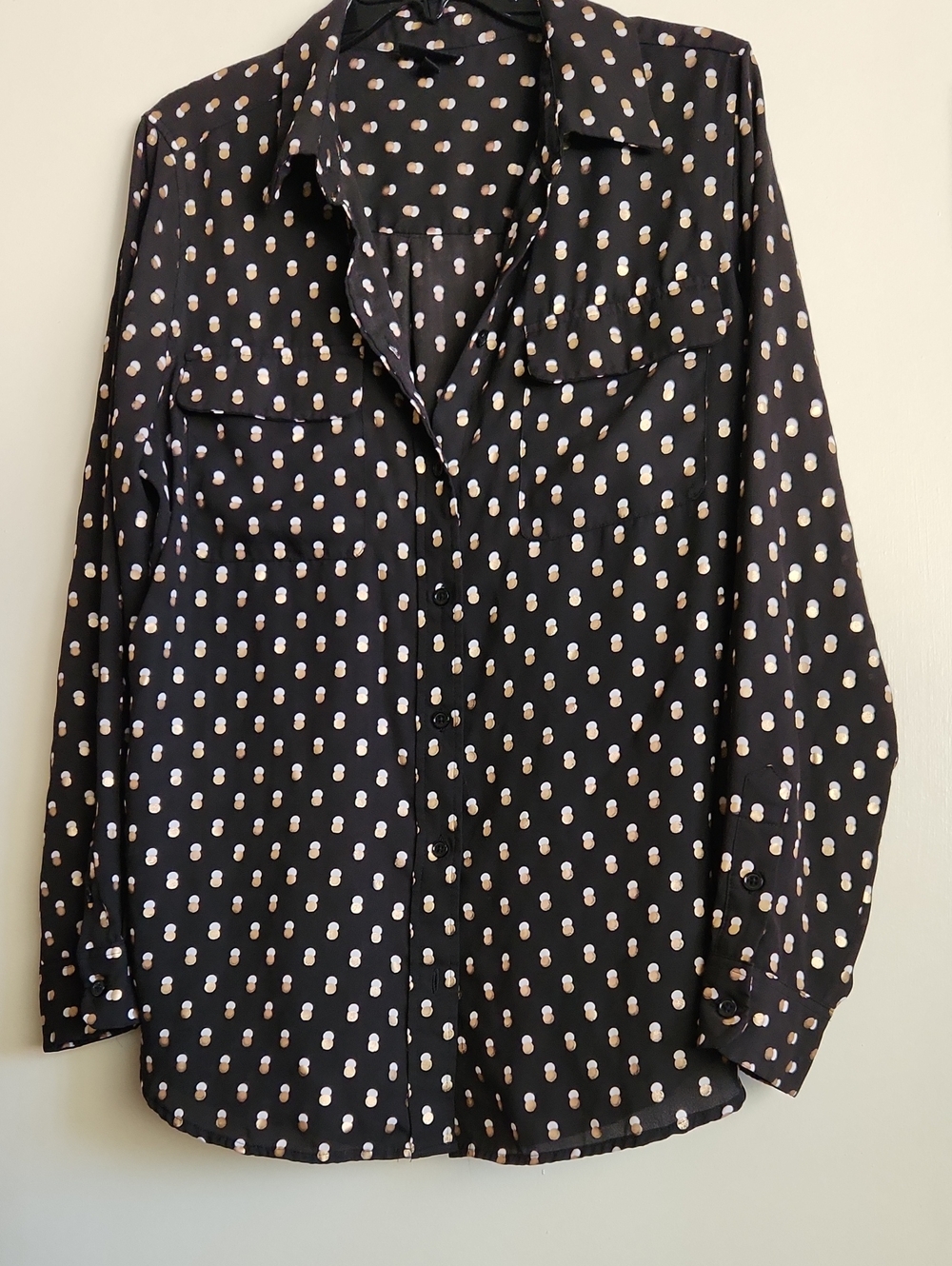 Who What Wear Women's Black Button-Up with Cream & Gold Metallic Dot Print XL